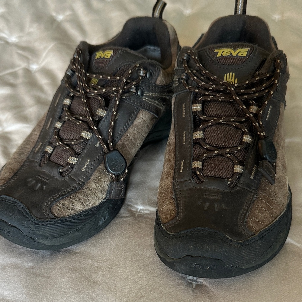 Teva Kids' Black and Brown Sneakers